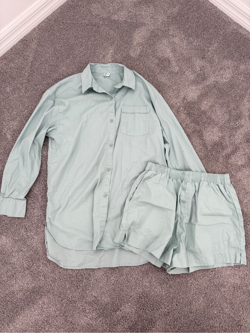 Nordstrom Light Sage Button-Up Shirt & Matching Shorts Pajama Set Size XS